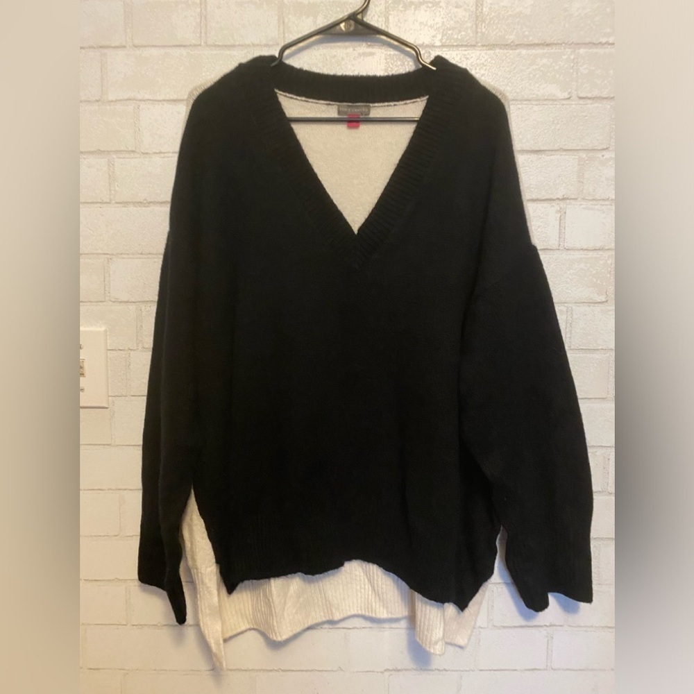VINCE CAMUTO Women’s Plus Sweater Size 3X Rich Black White